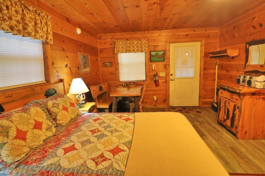 Alpine Mountain Sweetheart Cabin Jacuzzi #8 Helen Buitenkant foto